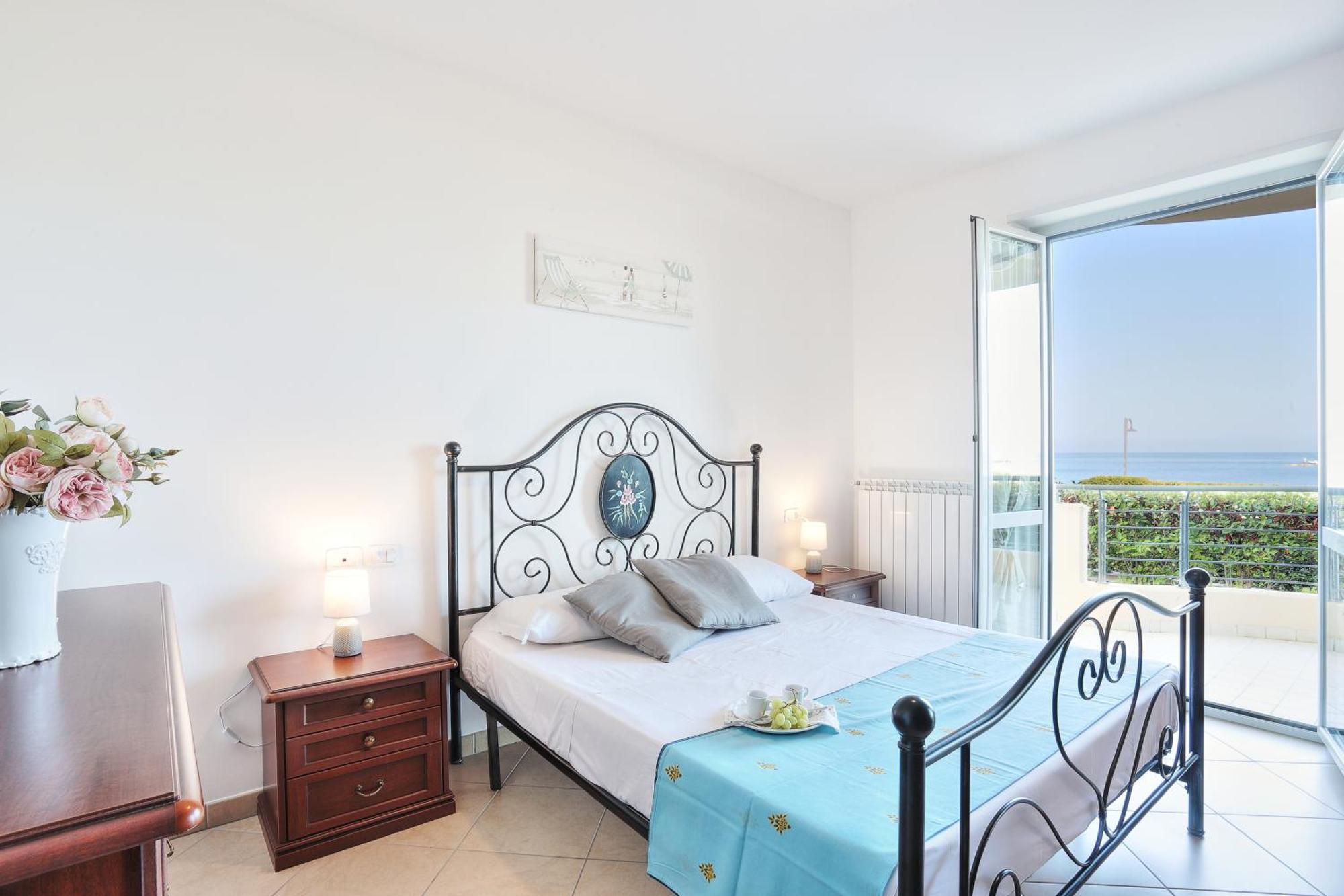 Mazzarosa Residence Roseto Degli Abruzzi Buitenkant foto