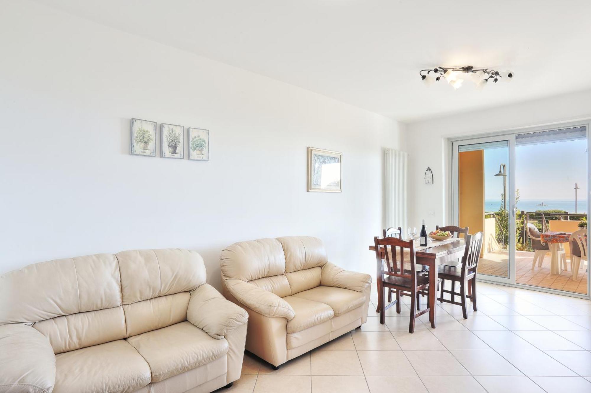 Mazzarosa Residence Roseto Degli Abruzzi Buitenkant foto