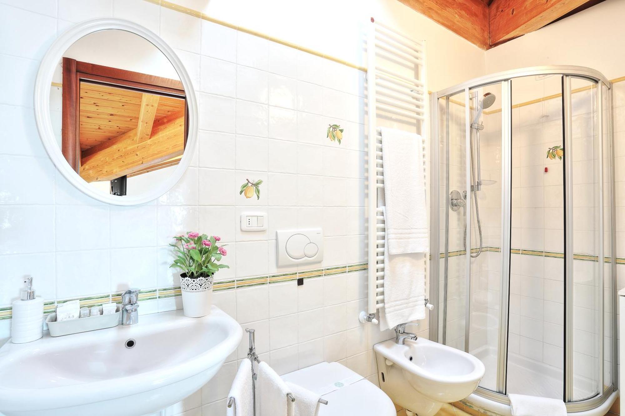 Mazzarosa Residence Roseto Degli Abruzzi Buitenkant foto